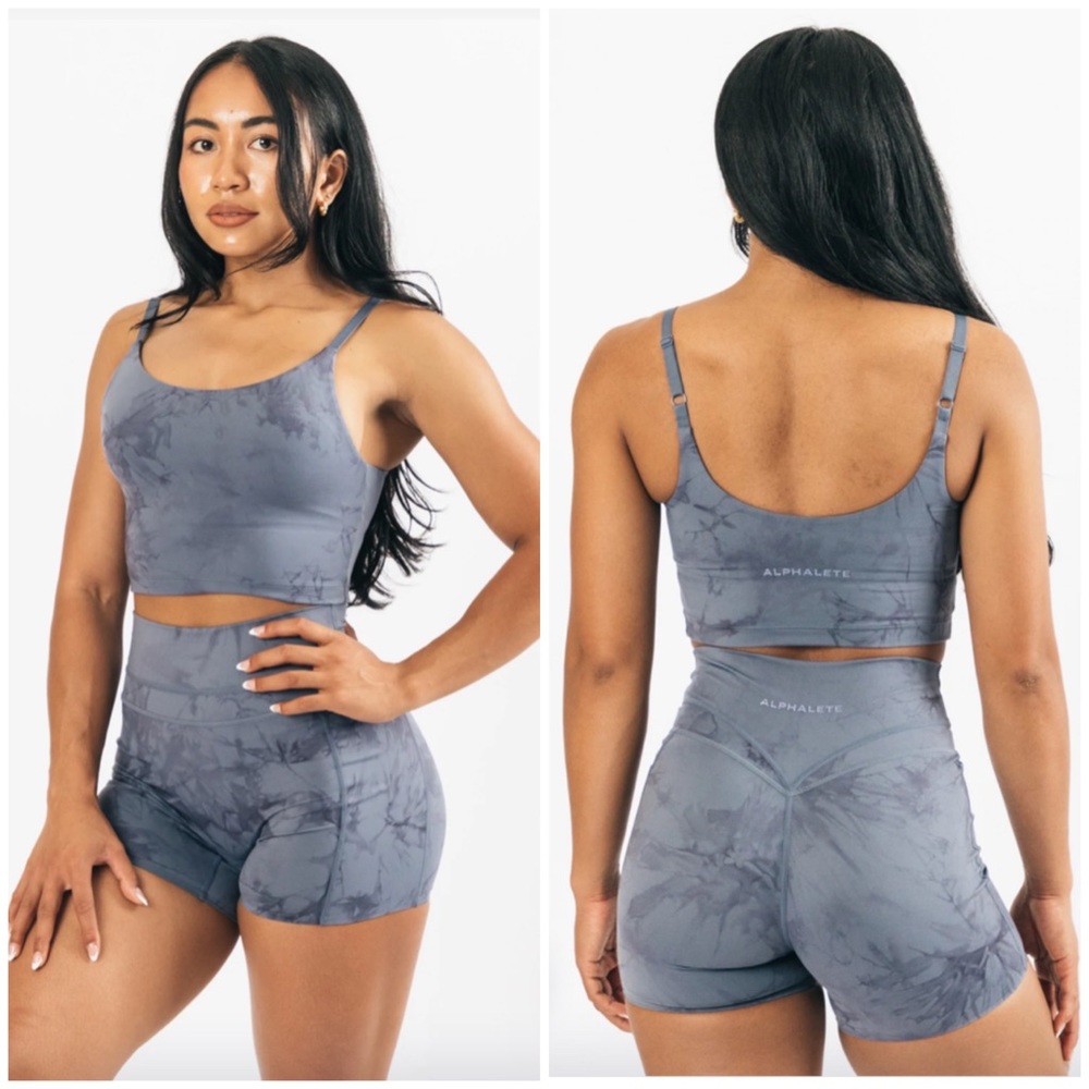 Alphalete Cyclone Blue Force Crop Sports Bra